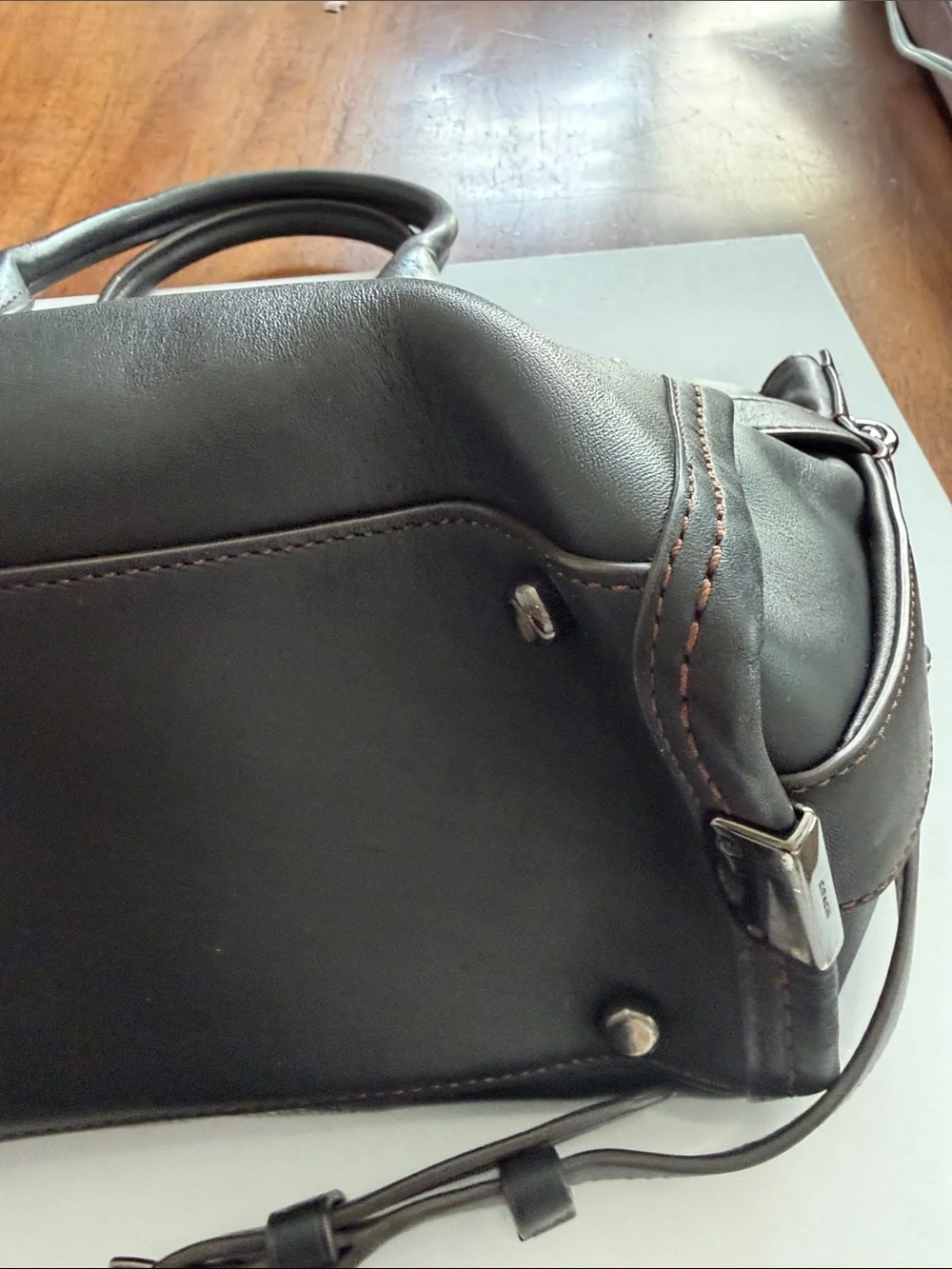 Coach vintage tea
